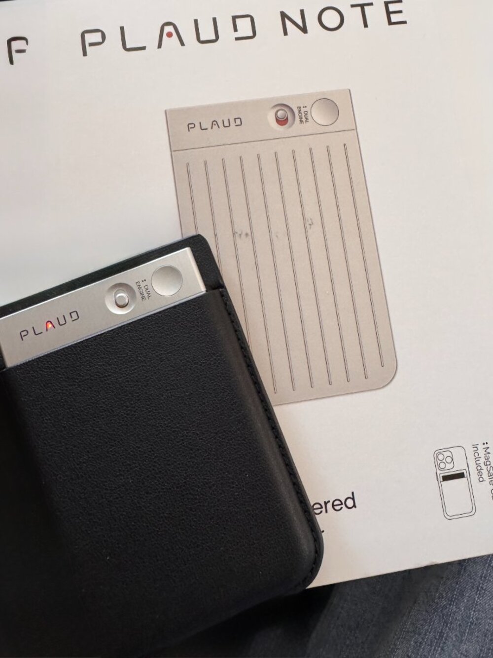 Plaud Notes AI Recorder - Record two-way conversations on your phone - Picture 2 of 12